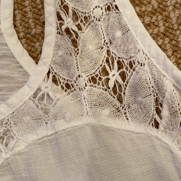 Top - Picture 3 of 4